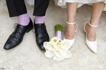 Photo mariage chaussures bouquet fleur