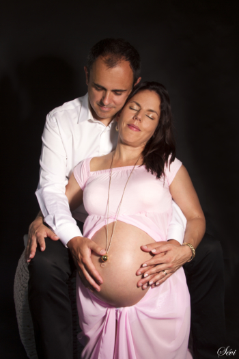 photographe pic saint loup montpellier hérault couple grossesse robe rose
