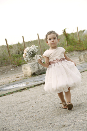 Photo mariage petite fille bouquet fleur