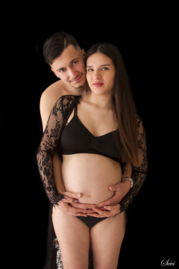 photographe pic saint loup montpellier hérault couple grossesse studio