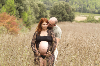 photographe pic saint loup montpellier hérault couple grossesse champ